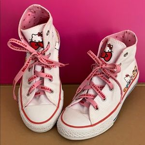 Converse Chuck Taylor All Star Hello Kitty Sneaker